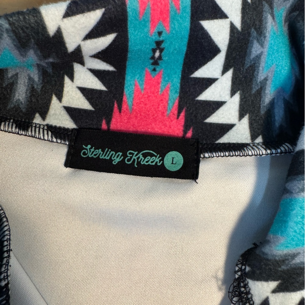 Sterling Kreek Women’s 1/4 Zip Pullover Southwestern Aztec Pink Turquoise Size L - Picture 2 of 8